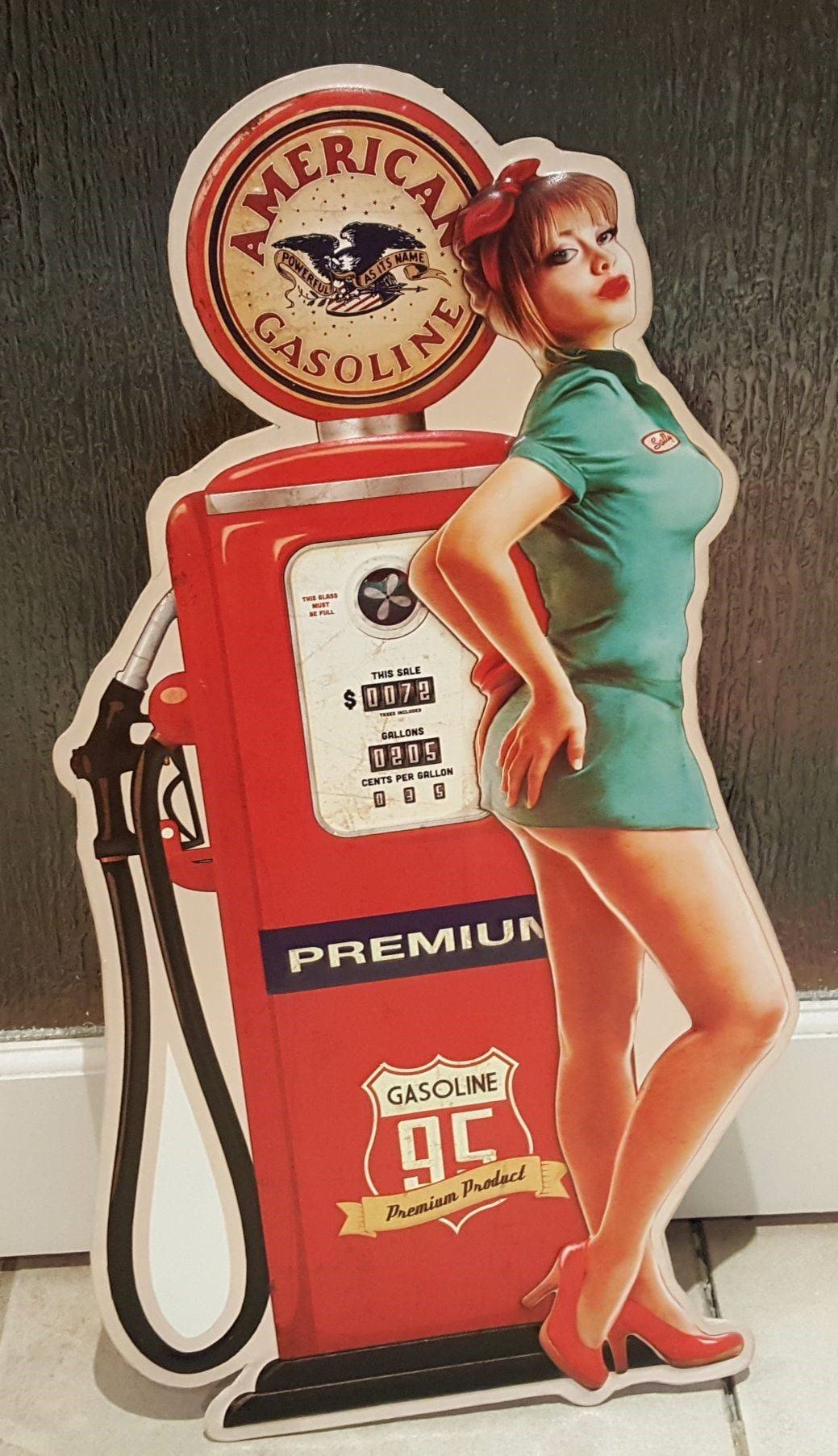 Vintage Gas Pump Pin-up Girl #2 – GARAGE CAVE SIGNS